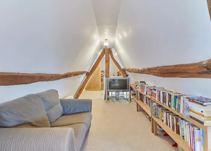 2 Chaumieres Normande By Interhome