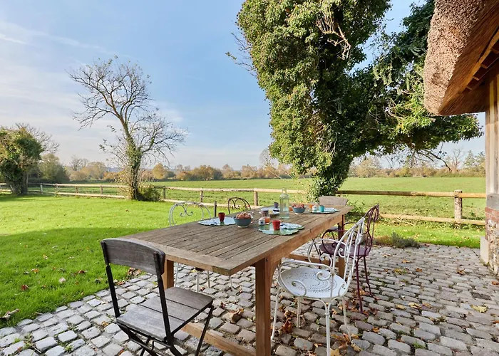 2 Chaumieres Normande By Interhome Le Perrey